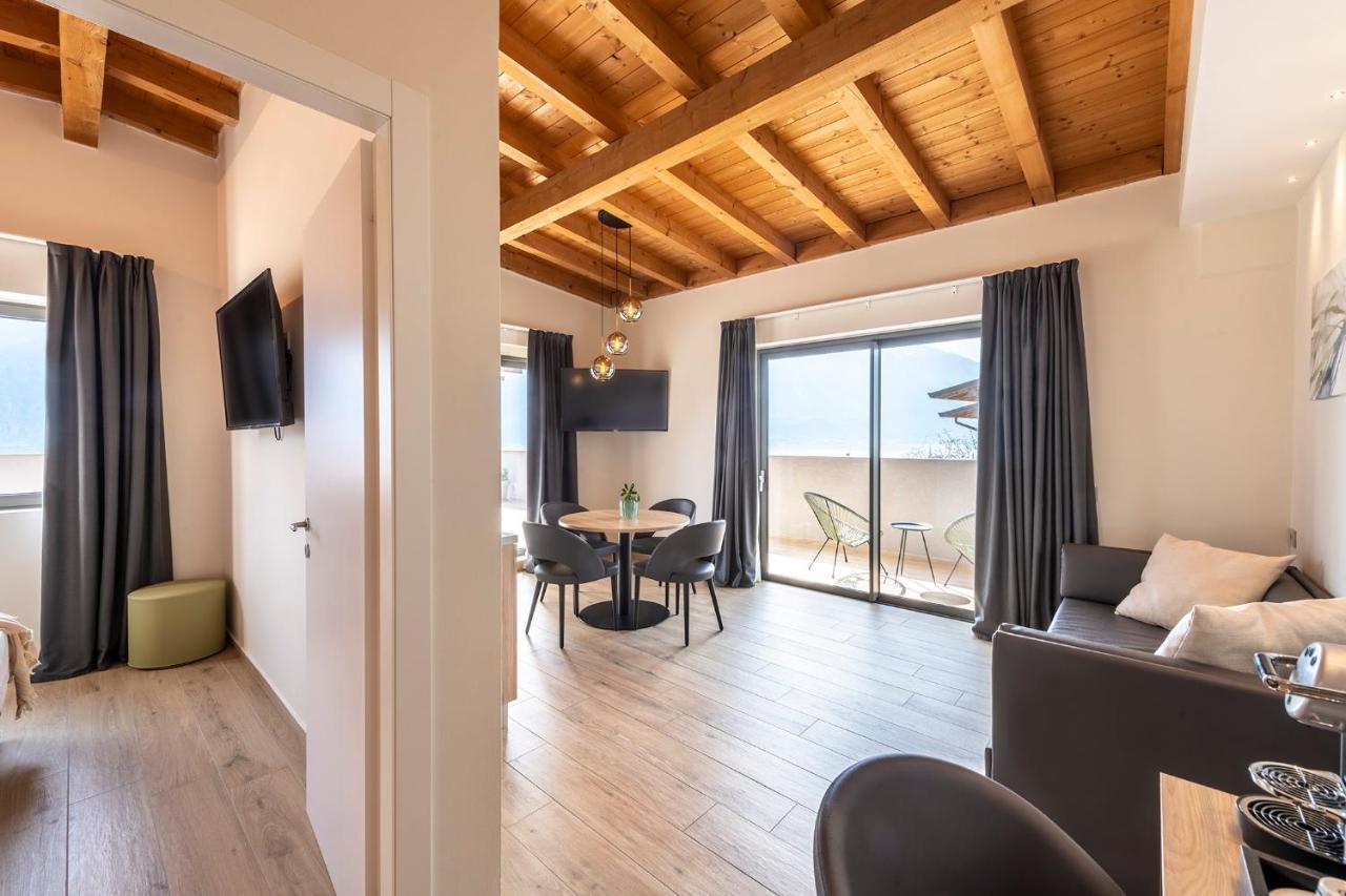 Evo Suites Apartments Limone sul Garda Ngoại thất bức ảnh