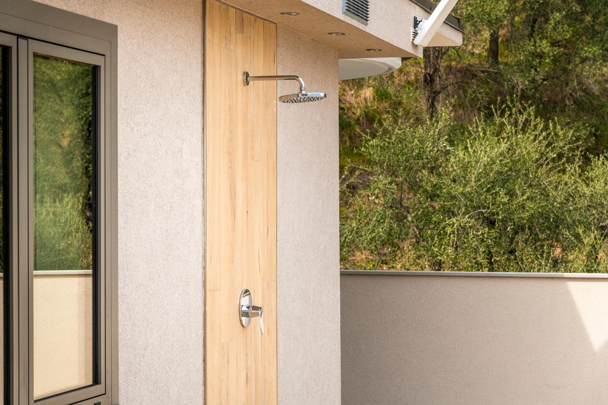 Evo Suites Apartments Limone sul Garda Phòng bức ảnh